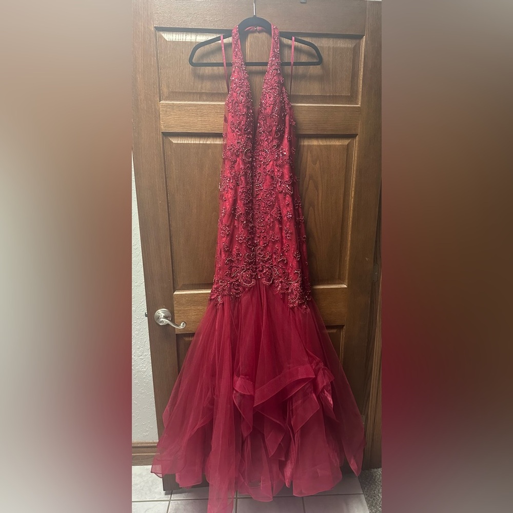 Aspeed Prom Dress - Picture 5 of 8